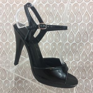 Ellie Womens Used Black Stripper High Heels S238